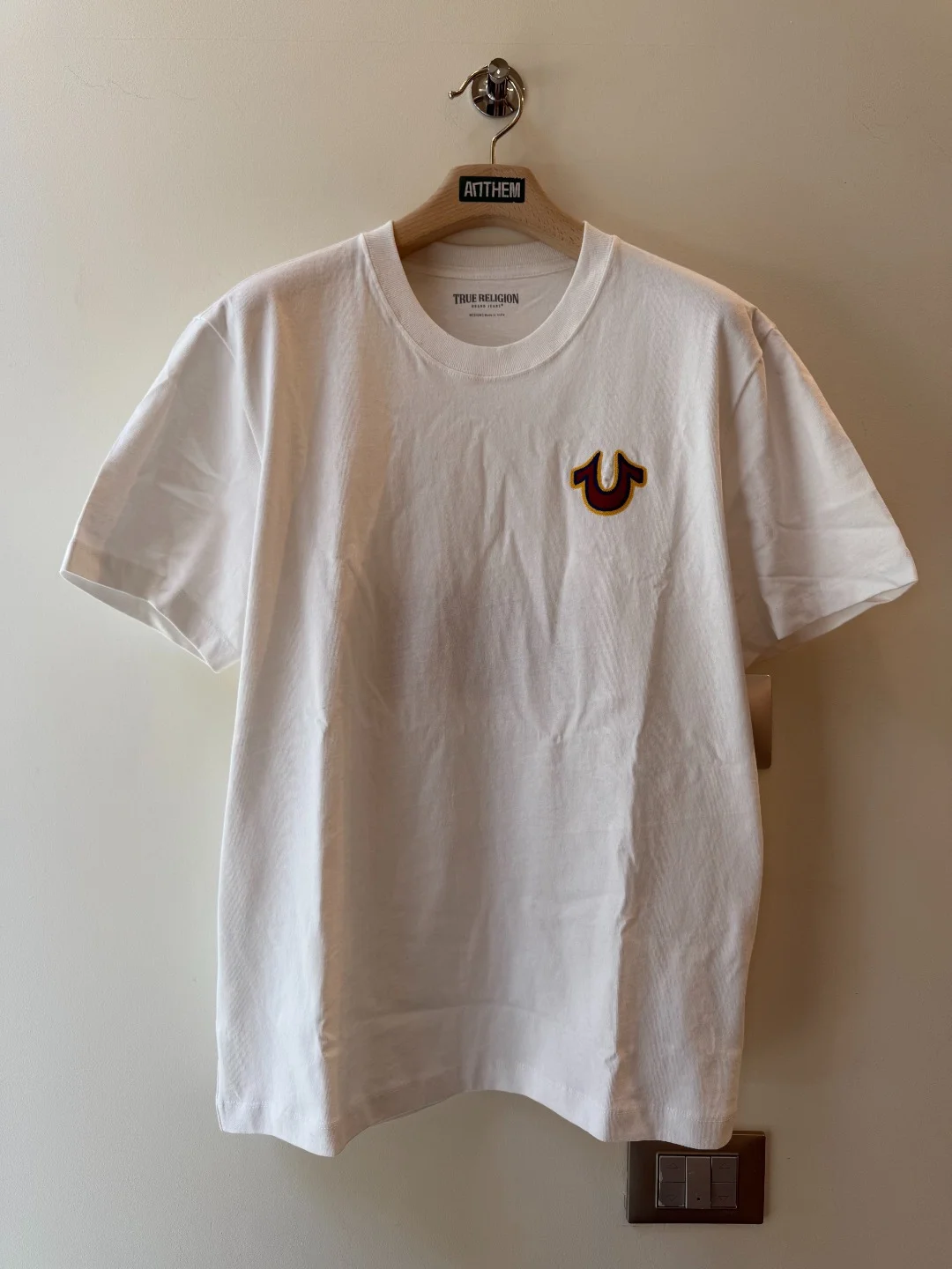 True Religion Classic White Tee – M – XL