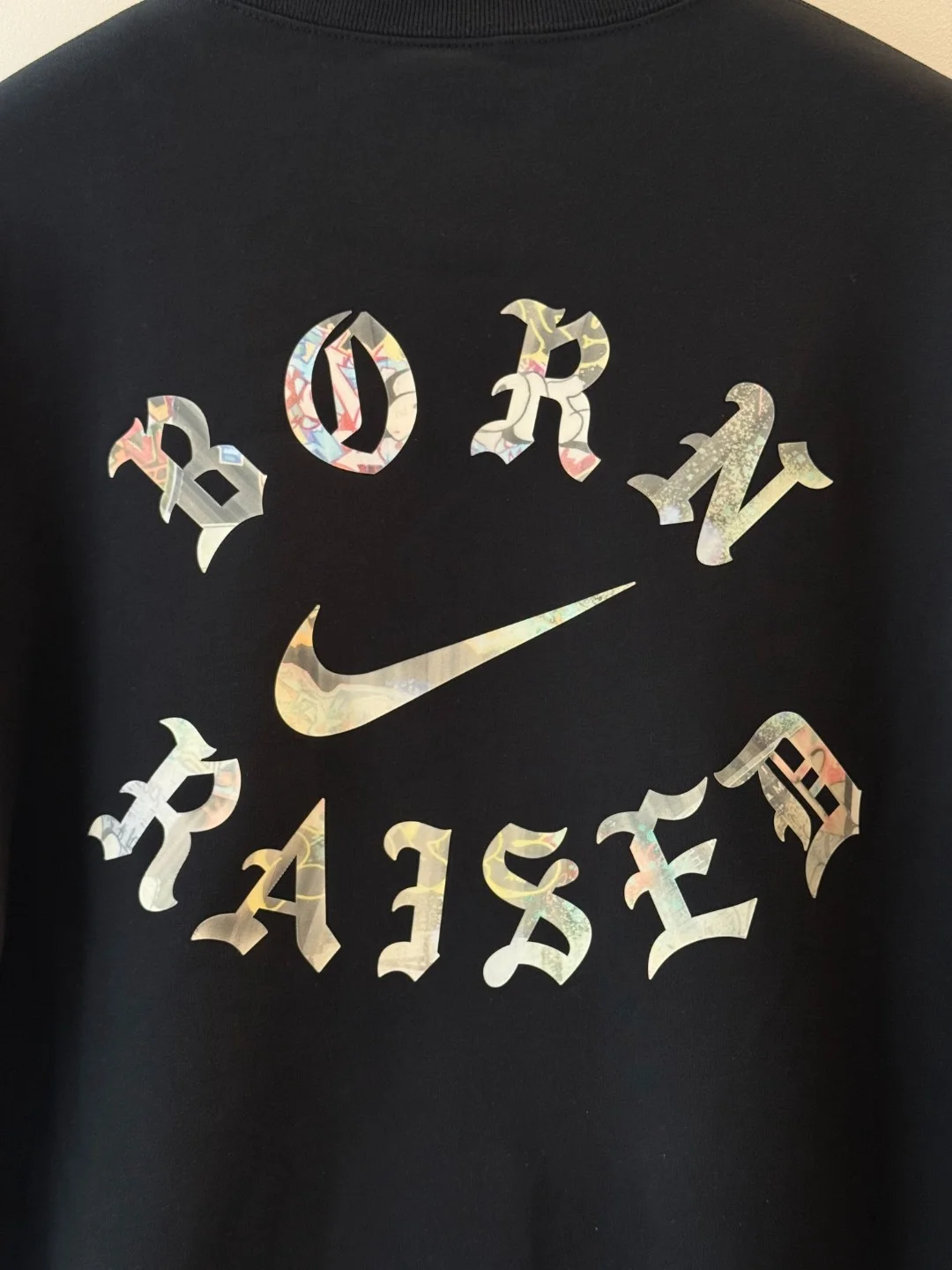 SAMPLE Nike Born x Raised – M