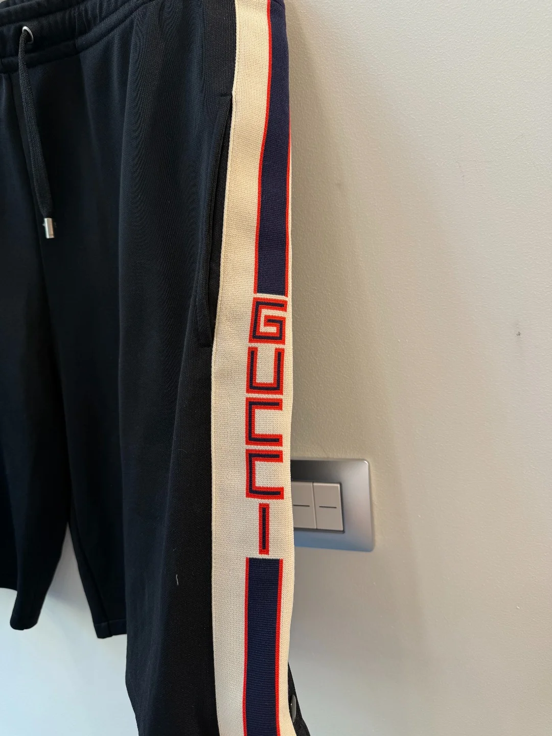 Gucci Band Shorts – L