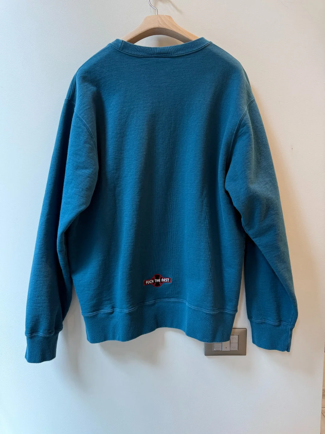 Supreme x Indipendent Crewneck – XL