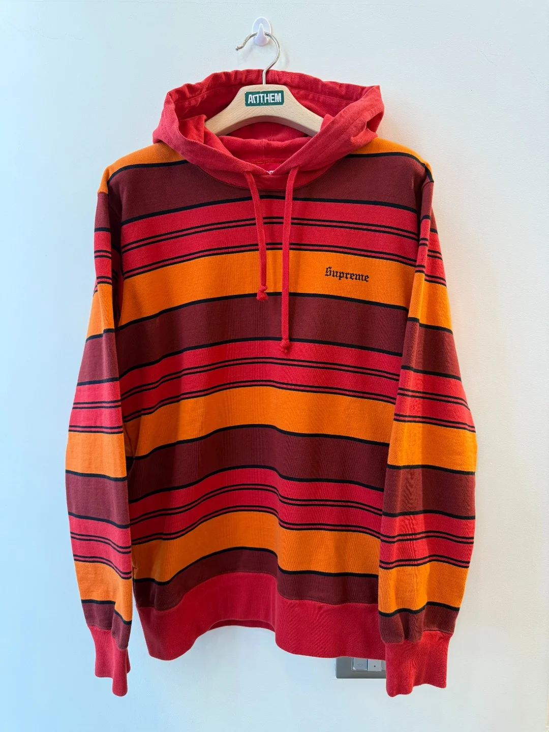 Supreme Raye Orange Hoodie – L