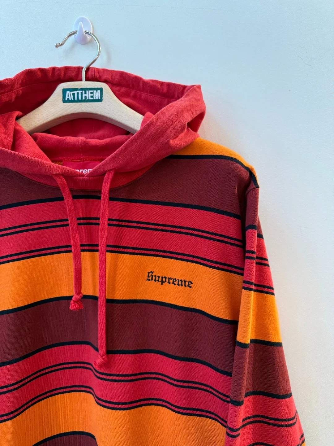 Supreme Raye Orange Hoodie – L