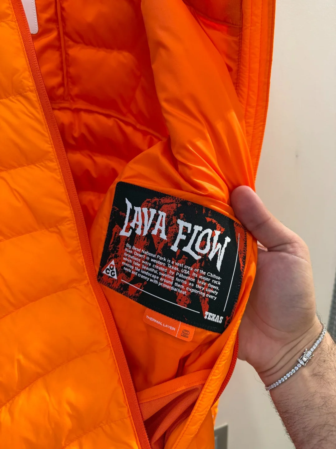 Nike ACG “Lava Flow” – XL