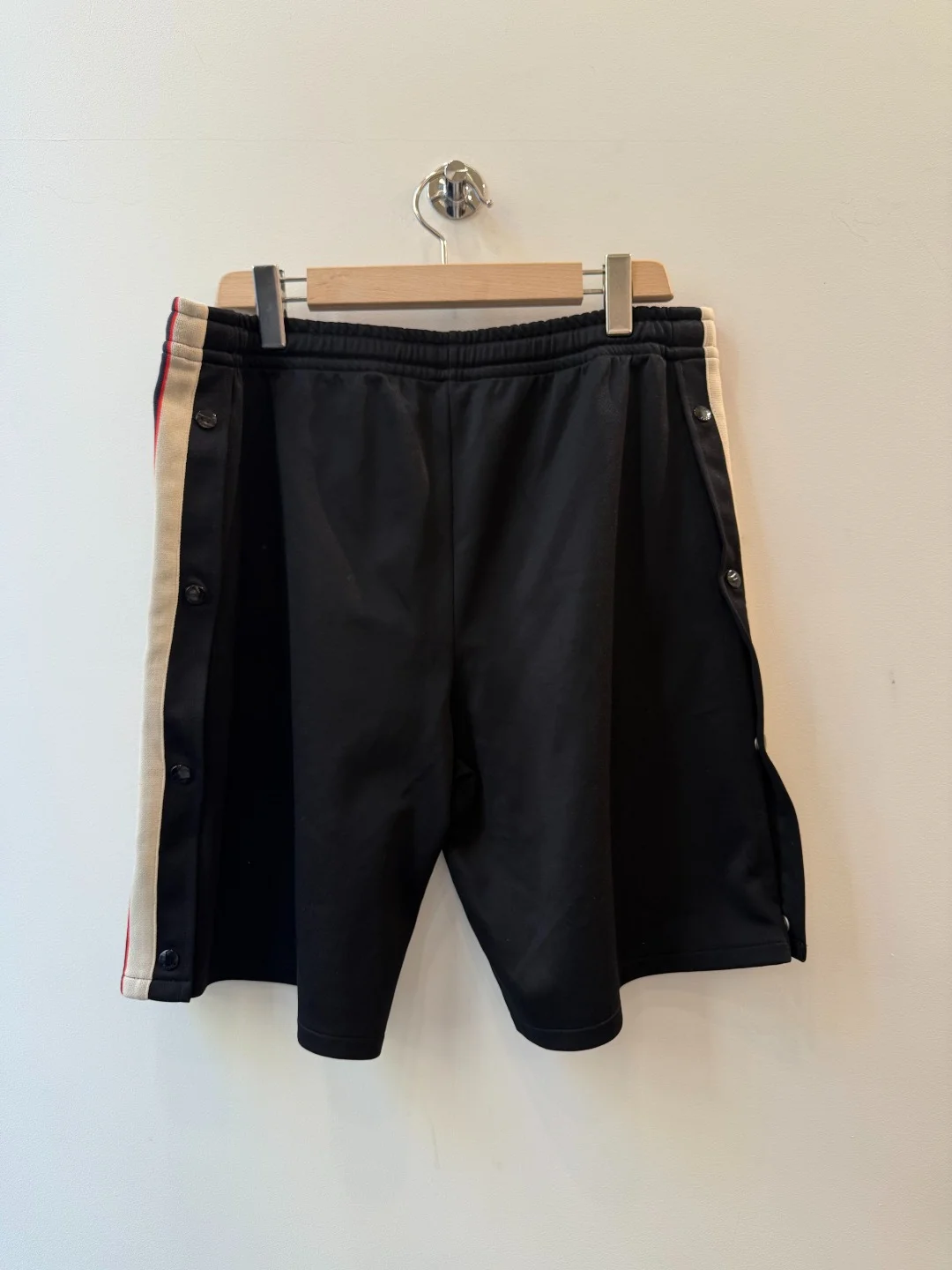 Gucci Band Shorts – L