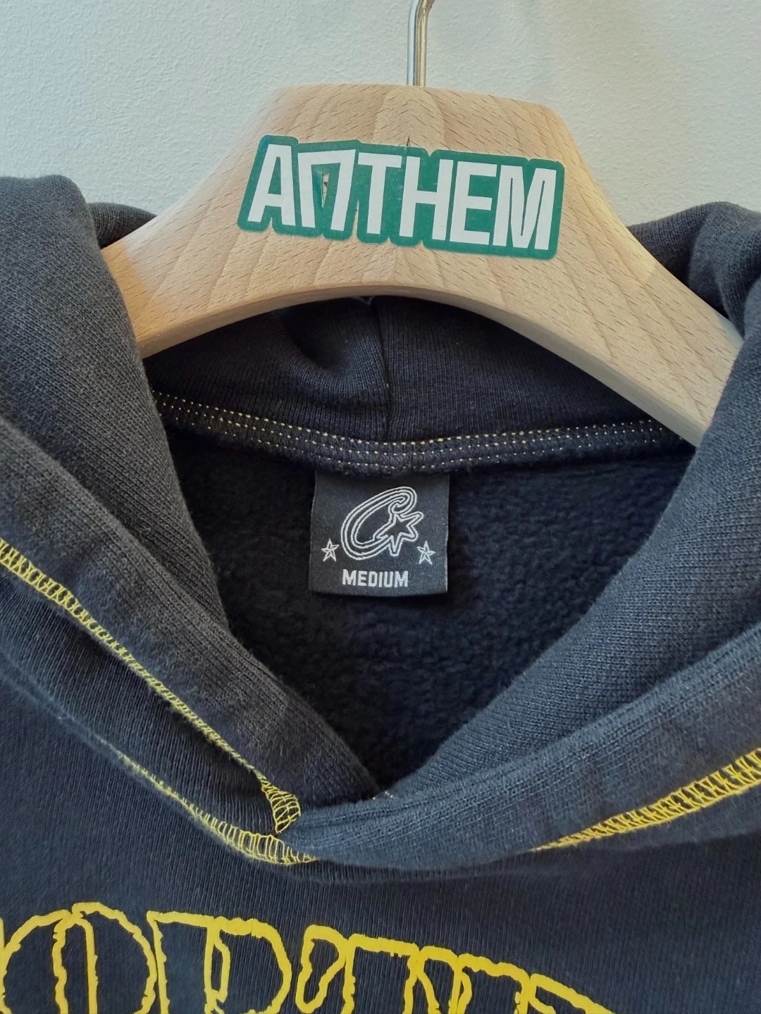 Corteiz Honey Black Hoodie – M
