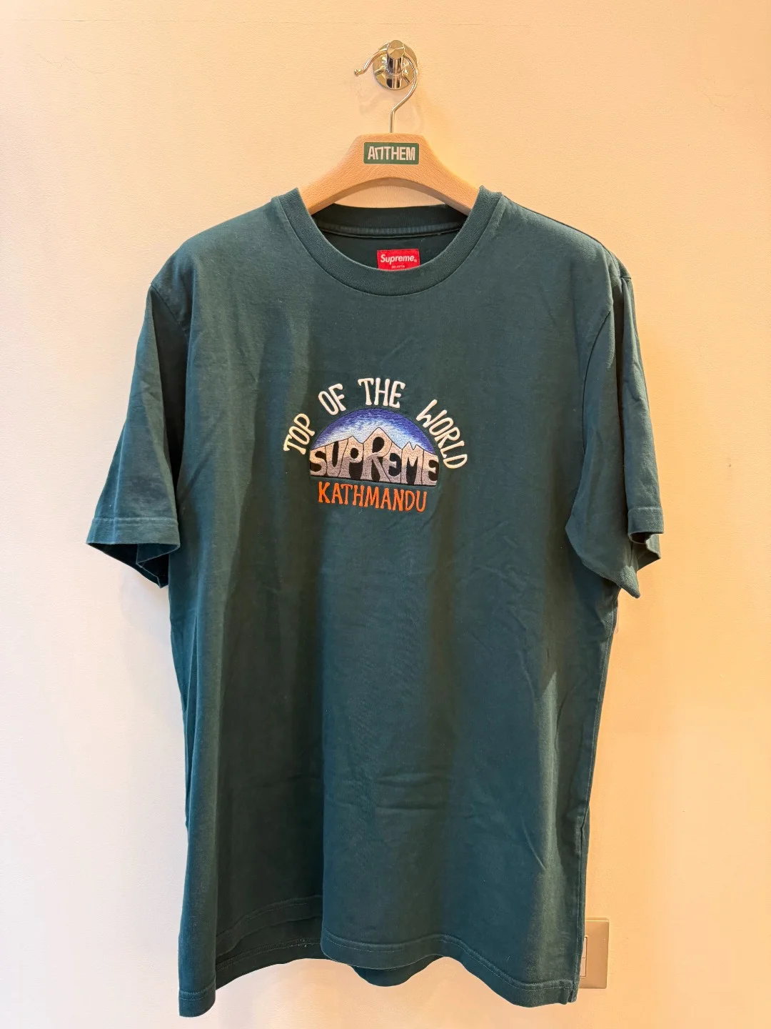 Supreme Kathmandu Tee – L