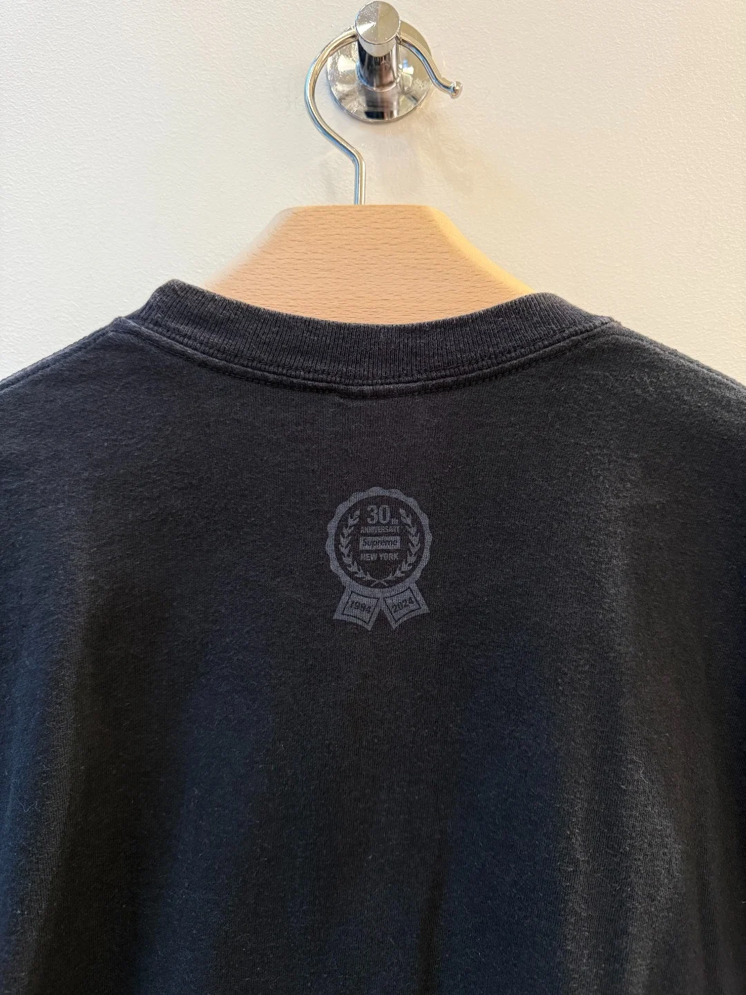 Supreme 30th Anniversary Tee – S