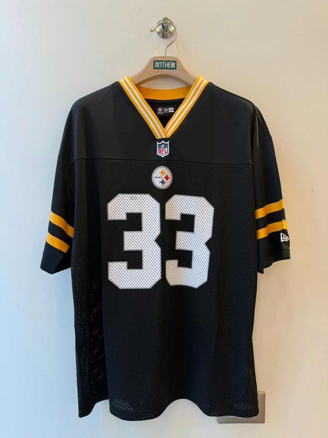 NFL Jersey – L