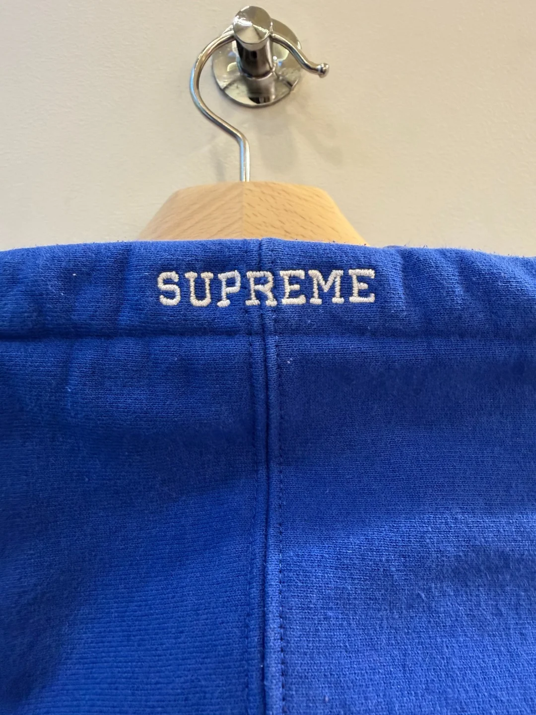 FW22 Supreme S Logo Hoodie – XXL