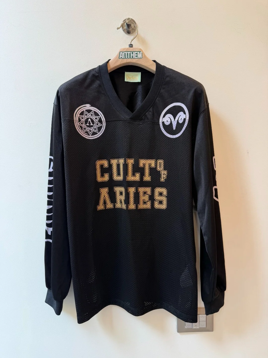 Aries Longsleeve - M