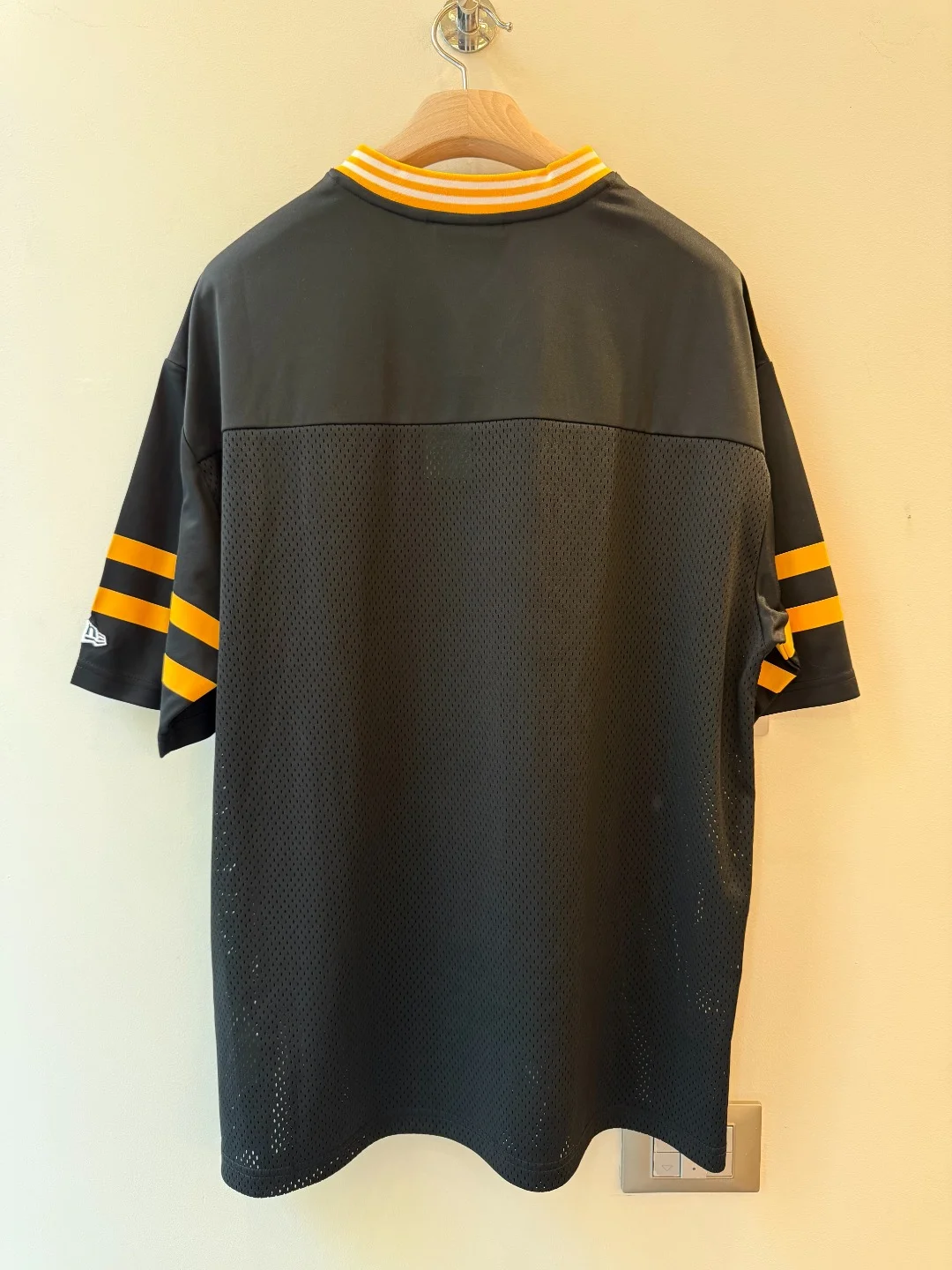 NFL Jersey – L