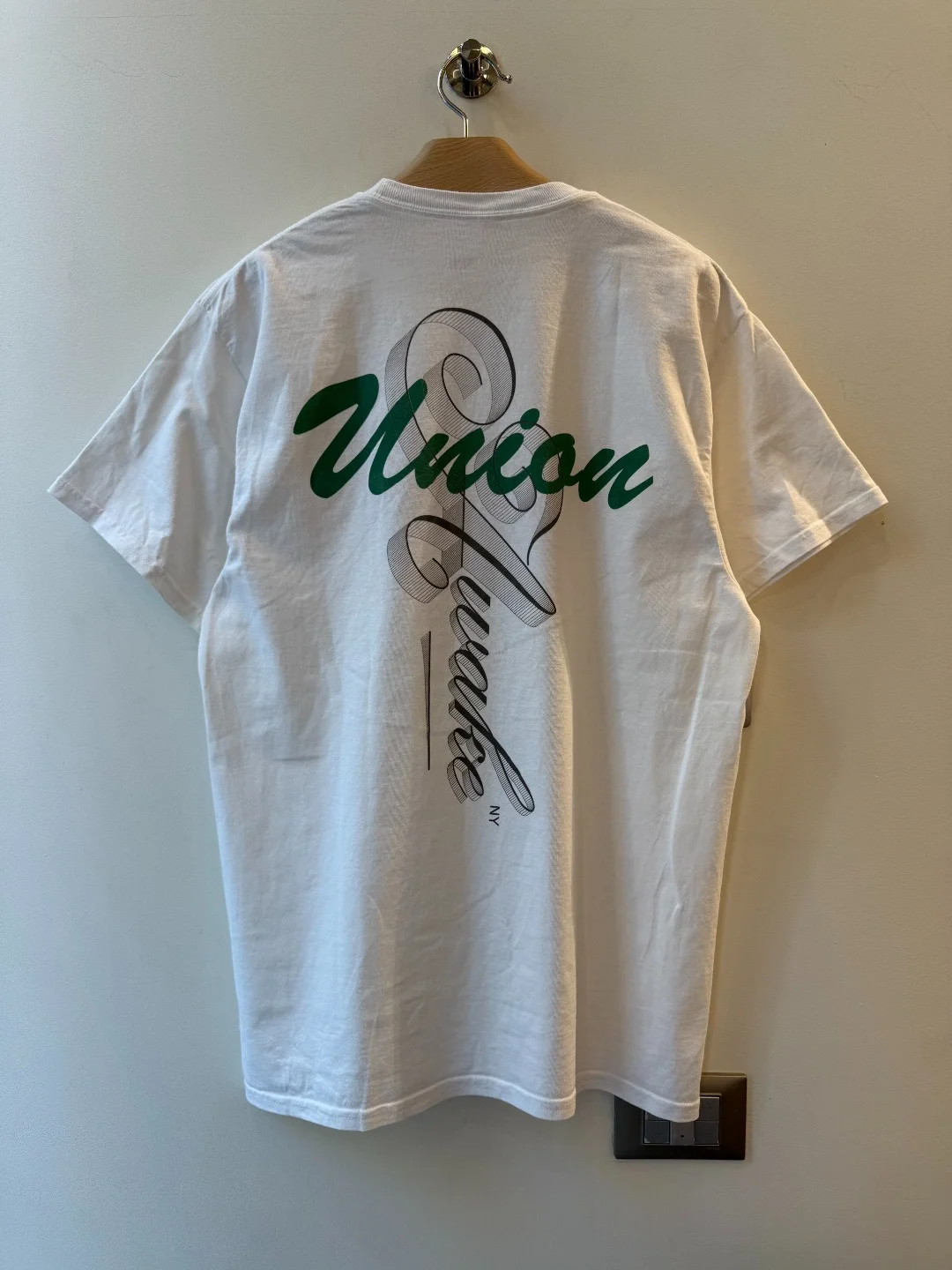 Union x Awake Tee – L