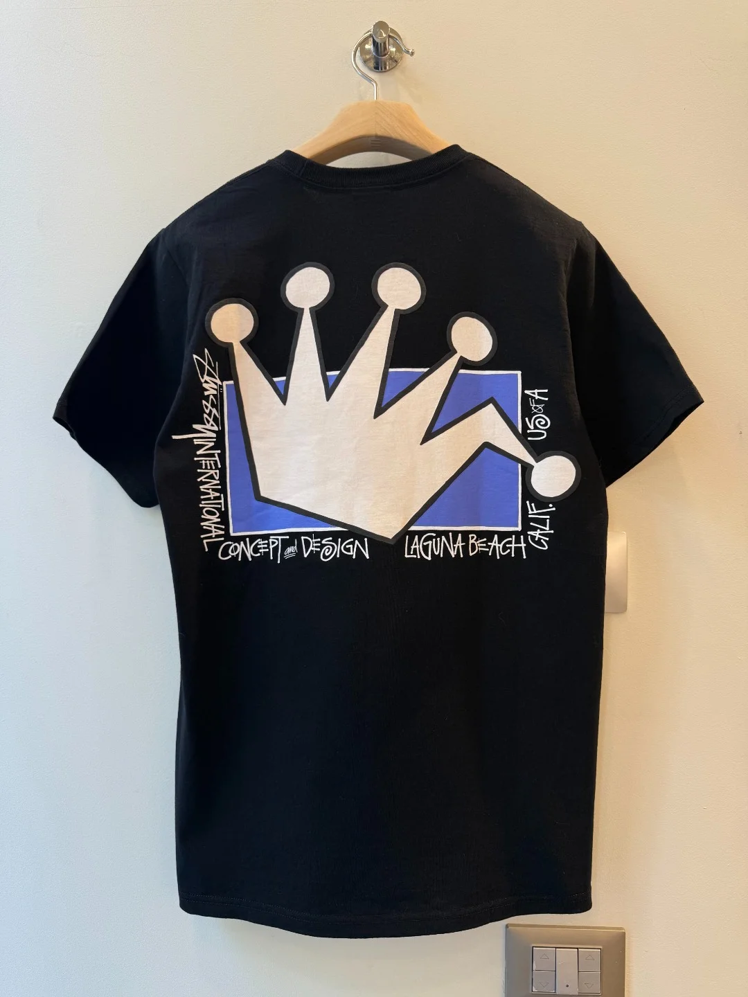 Stussy Crown Black Tee – S