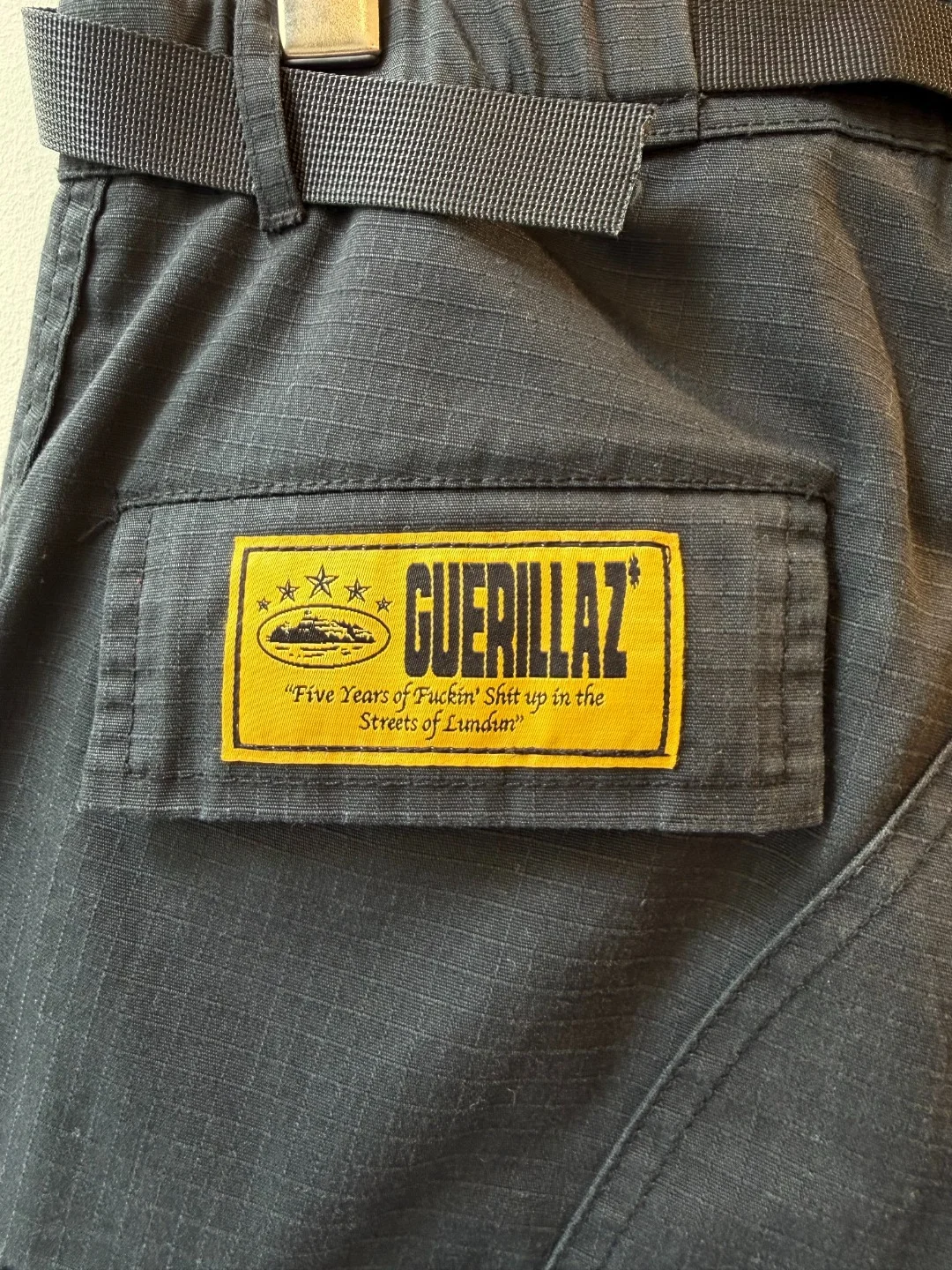 Corteiz Guerrillaz Cargo Black